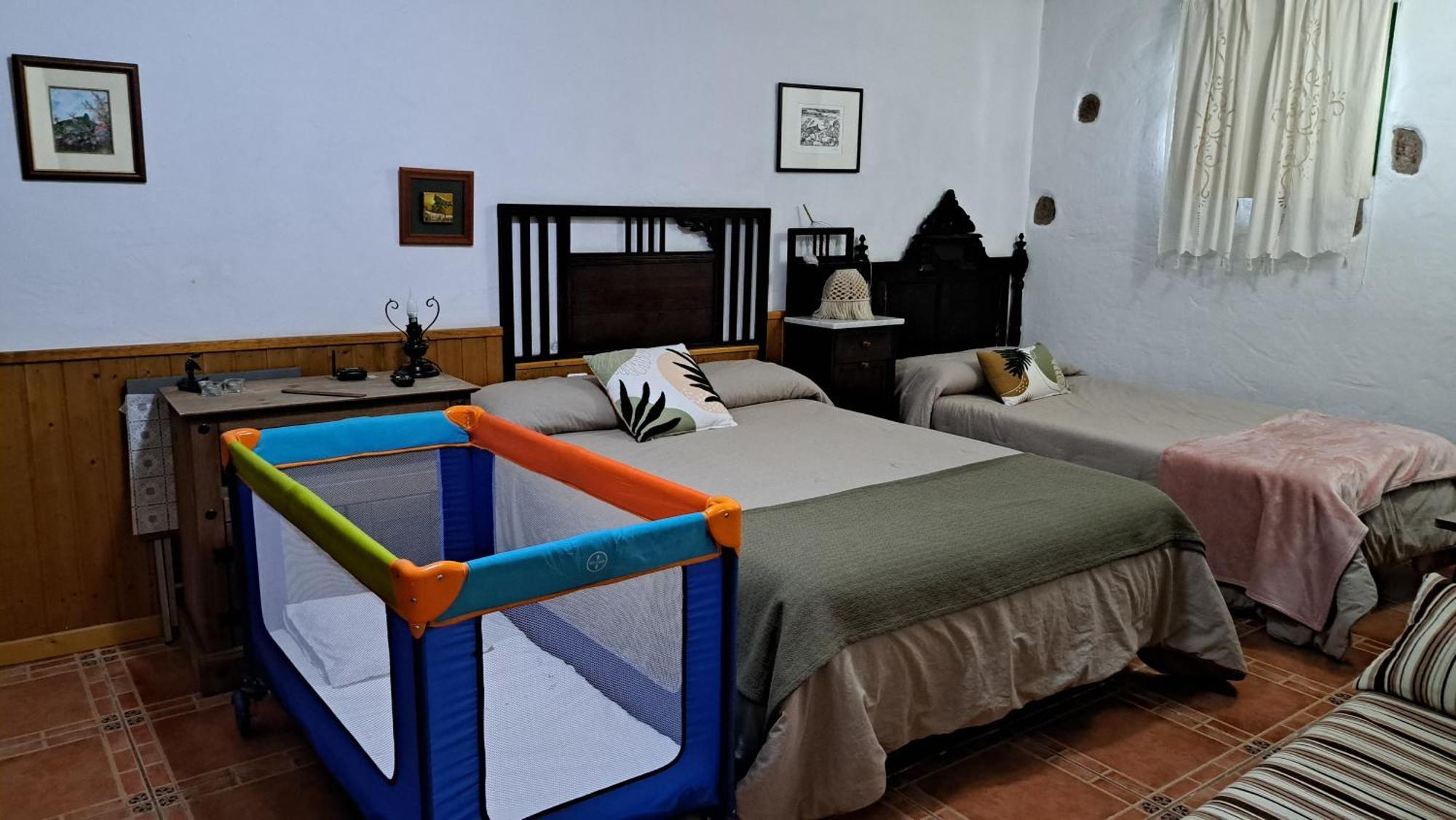 Casa Santana Segura Guest House Tejeda  Room photo